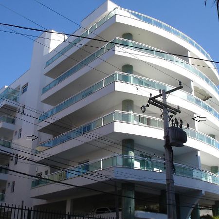 Apartamento Acolhedor Na Praia Do Forte 카보프리우 외부 사진